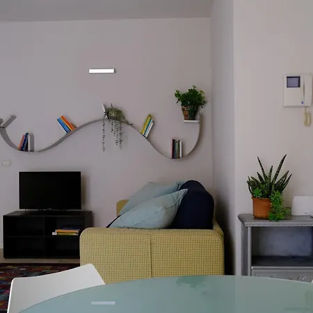 Apartment Later